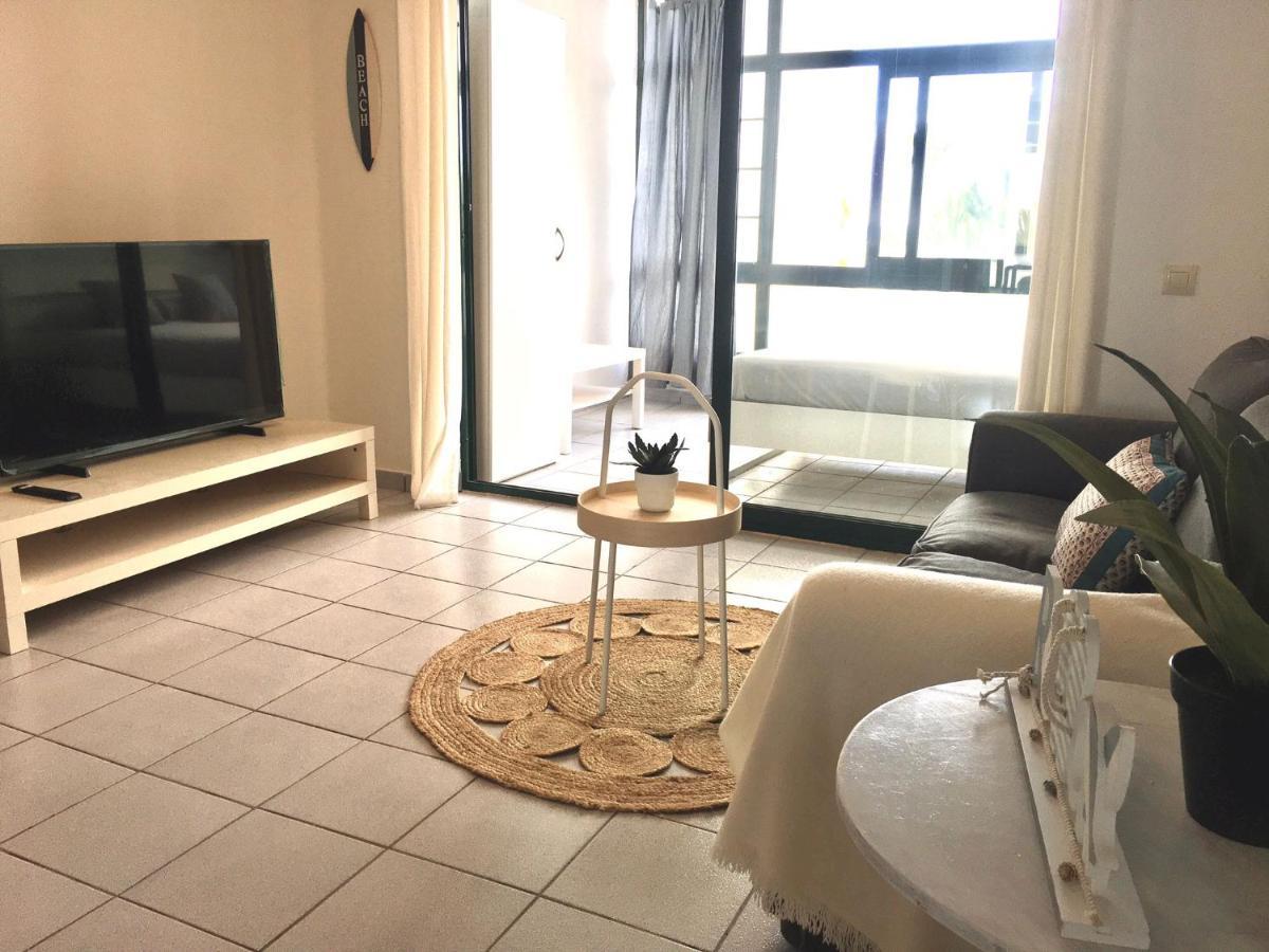 Cozzy Apartment Con Vista Al Mar Costa Teguise Exterior foto